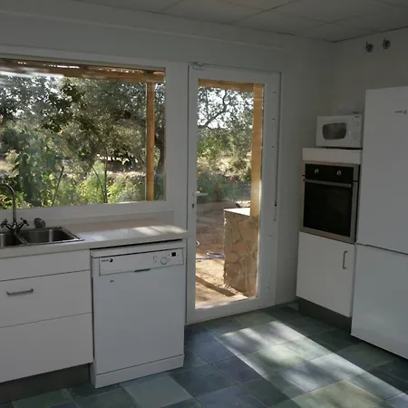 La Dehesa De Campoviejo * Robledillo de Trujillo