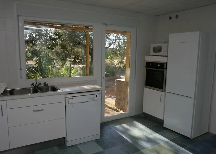 La Dehesa De Campoviejo * Robledillo de Trujillo